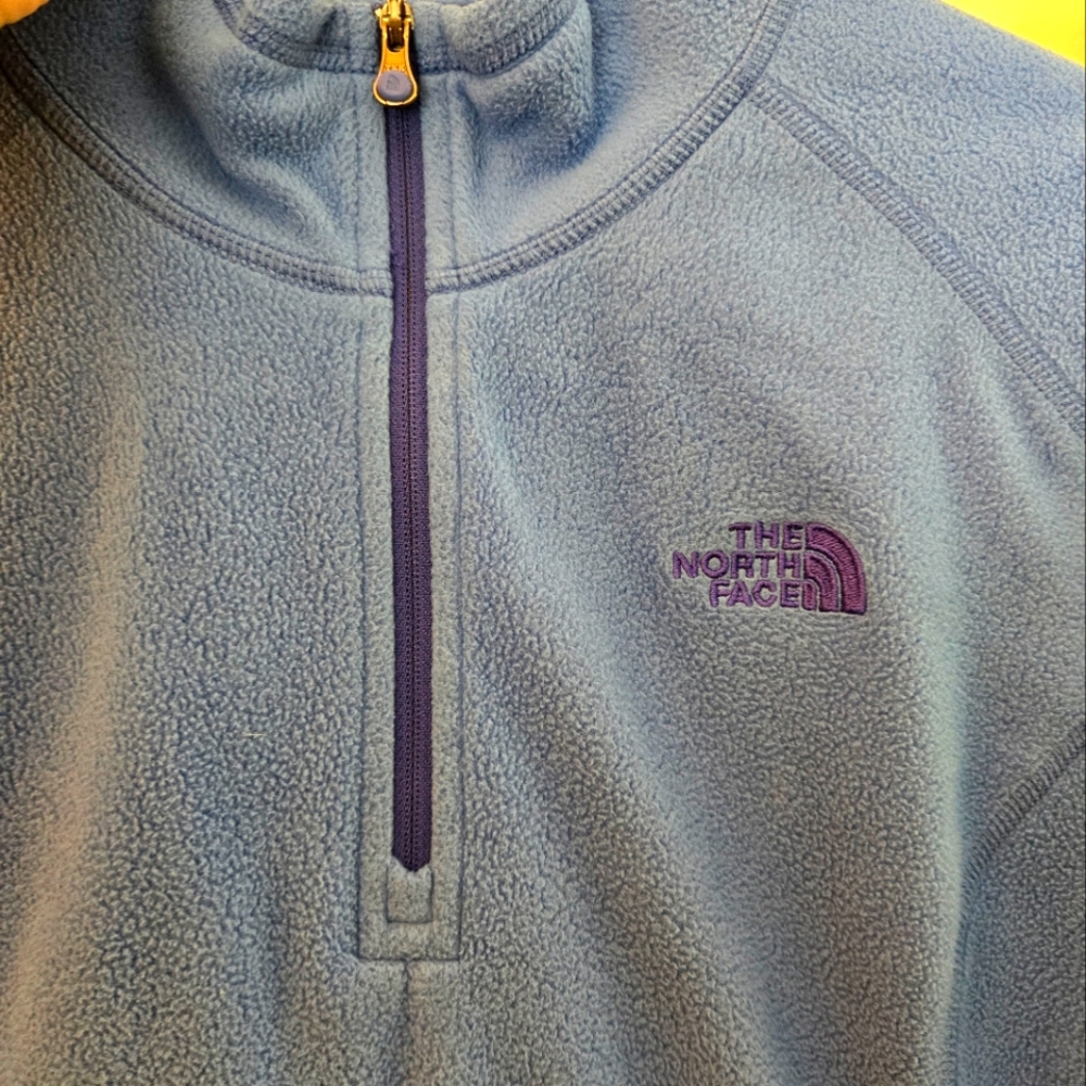 North Face Lightweight Pullover